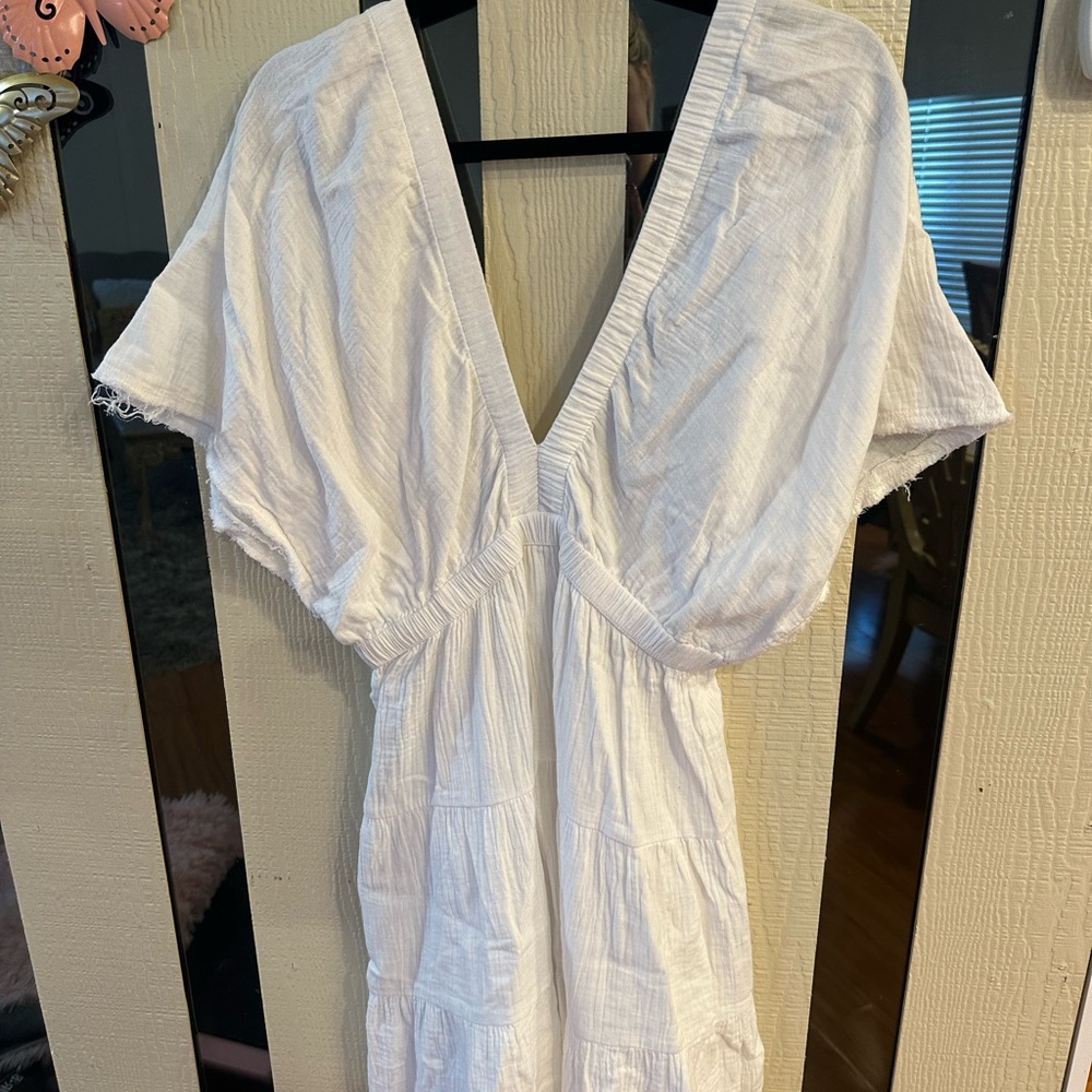 American Eagle Outfitters White Textured Top